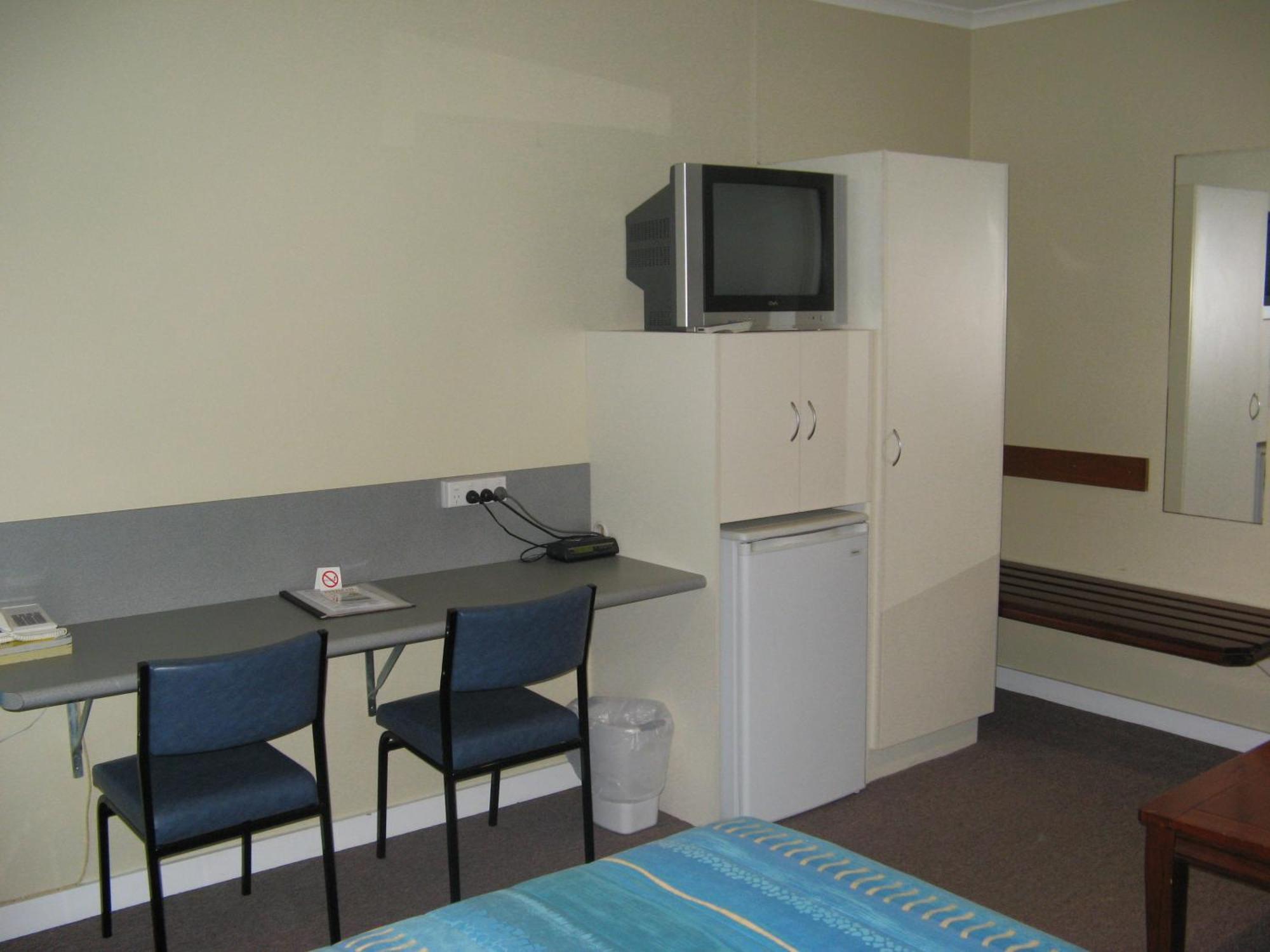 إينيسفيل Moondarra Motel المظهر الخارجي الصورة