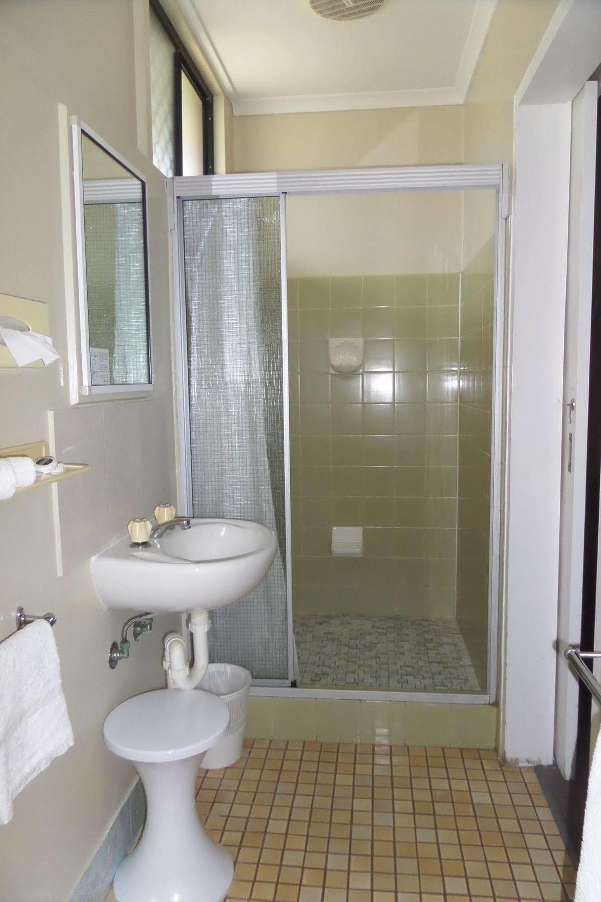 إينيسفيل Moondarra Motel المظهر الخارجي الصورة